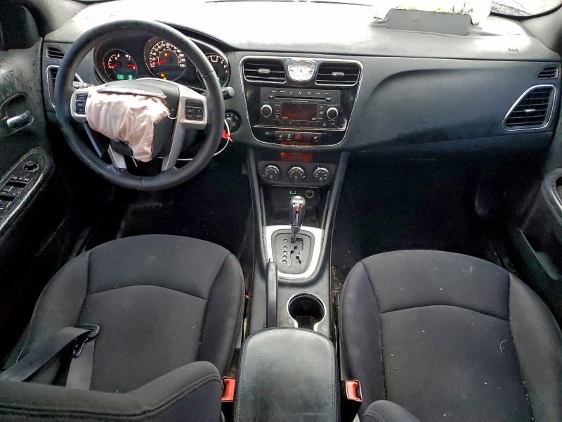 Photo 8 from auction – 2013 CHRYSLER 200 TOURIN with VIN 1C3CCBBG4DN667533