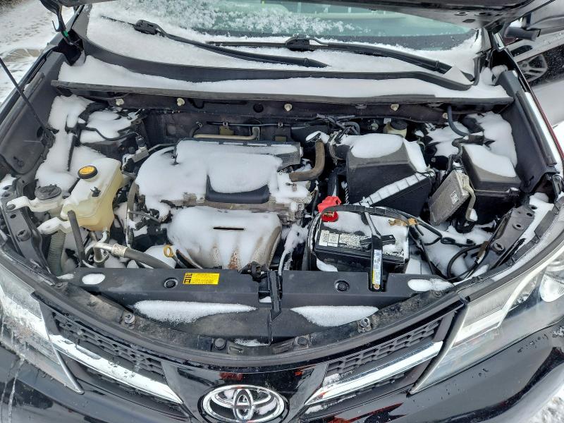 Photo 11 from auction – 2015 TOYOTA RAV4 LE with VIN 2T3BFREV6FW298560