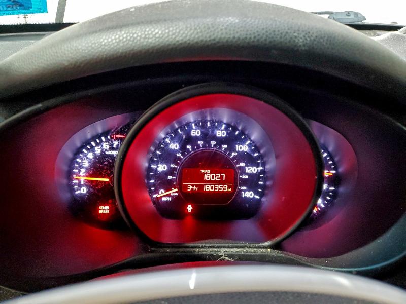 Photo 9 from auction – 2016 KIA SOUL with VIN KNDJN2A28G7822516