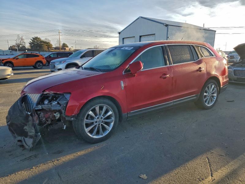LINCOLN MKT 2011 with VIN 2LMHJ5AT8BBJ50283 - Photo from auction