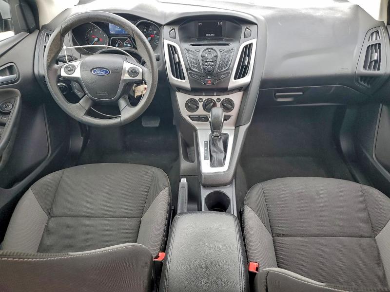 Photo 8 from auction – 2014 FORD FOCUS SE with VIN 1FADP3F26EL323083