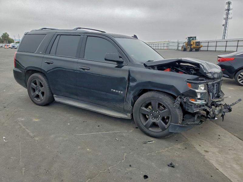 Photo 4 from auction – 2017 CHEVROLET TAHOE with VIN 1GNSCBKC0HR335468