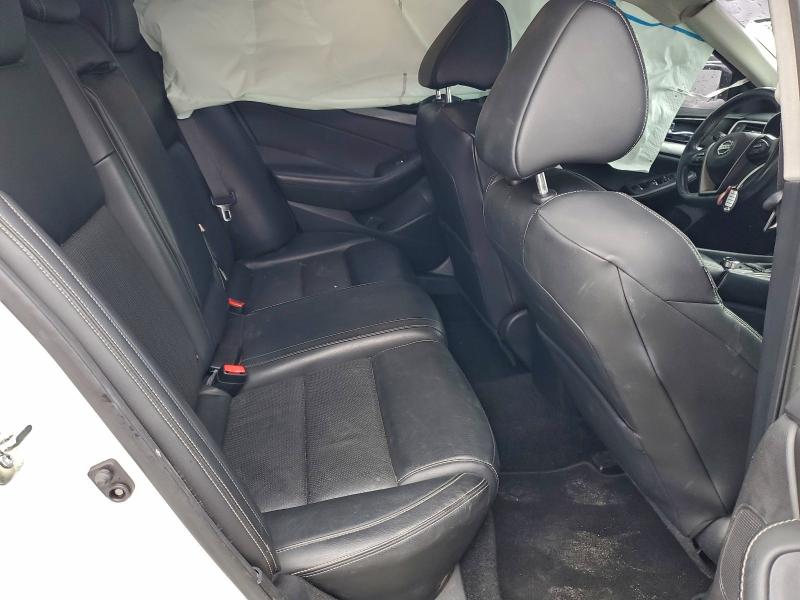 Photo 10 from auction – 2017 NISSAN MAXIMA with VIN 1N4AA6AP3HC392780