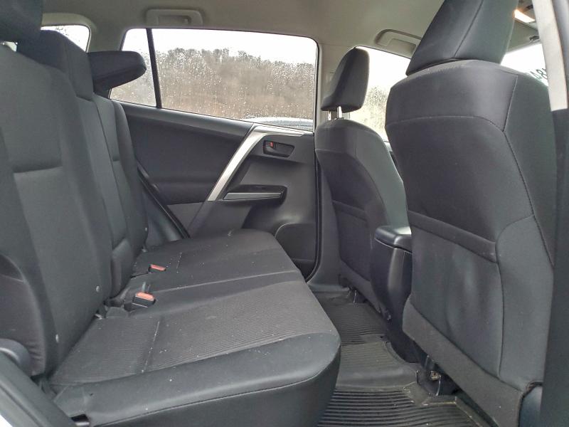 Photo 11 from auction – 2017 TOYOTA RAV4 LE with VIN JTMBFREVXHJ169383