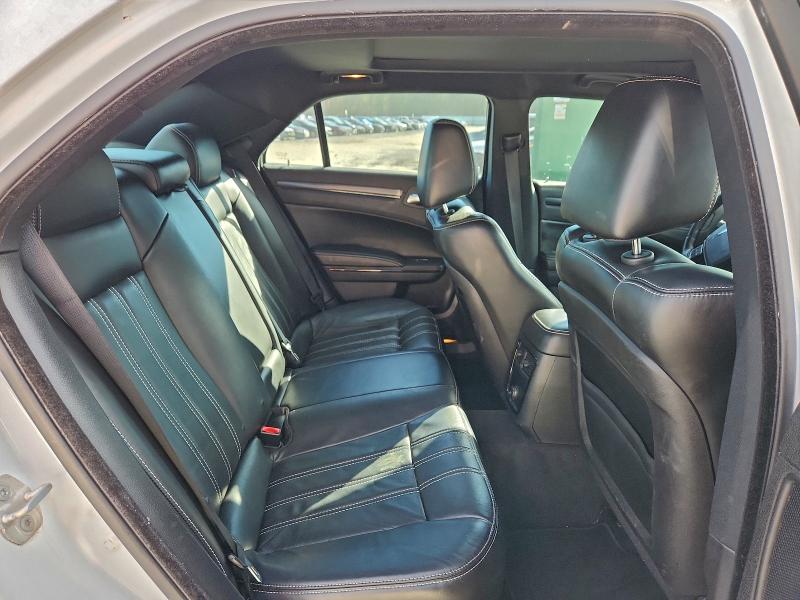 Photo 10 from auction – 2014 CHRYSLER 300 S with VIN 2C3CCABG5EH141996