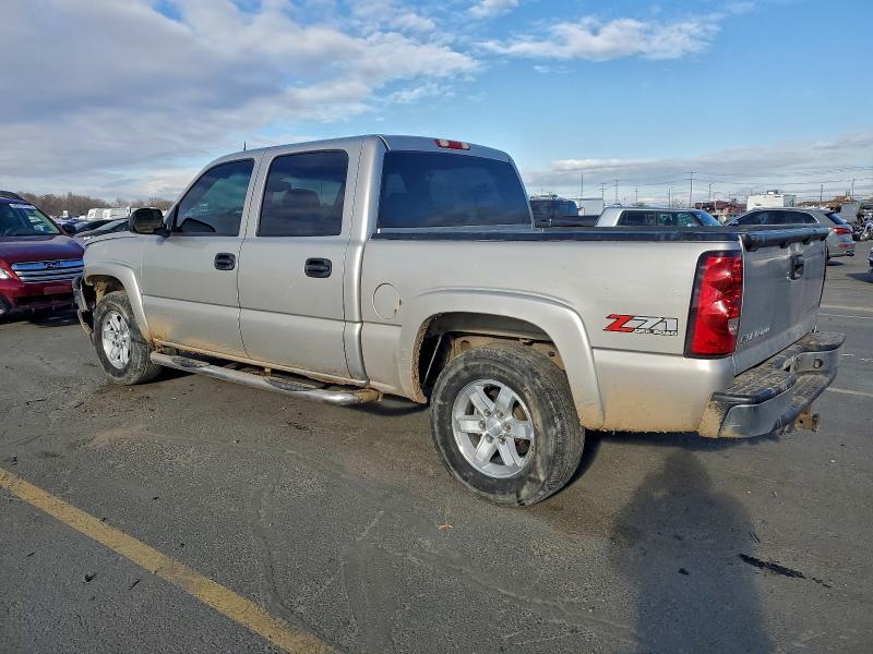 صورة رقم 2 من المزاد - 2004 CHEVROLET SILVERADO مع VIN 2GCEK13T541293738