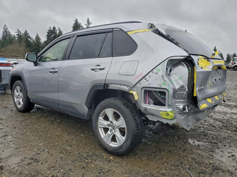 Zdjęcie 2 z aukcji – 2019 TOYOTA RAV4 XLE z VIN JTMP1RFV5KD034904