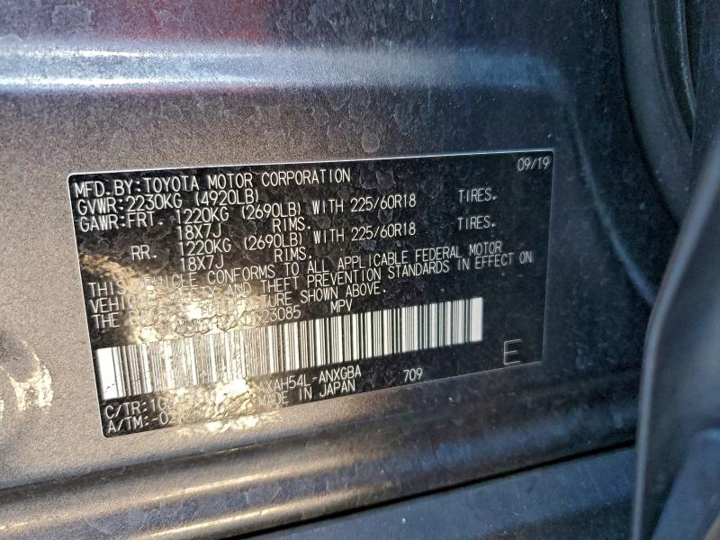 Photo 14 from auction – 2019 TOYOTA RAV4 LIMIT with VIN JTMDWRFV2KD523085