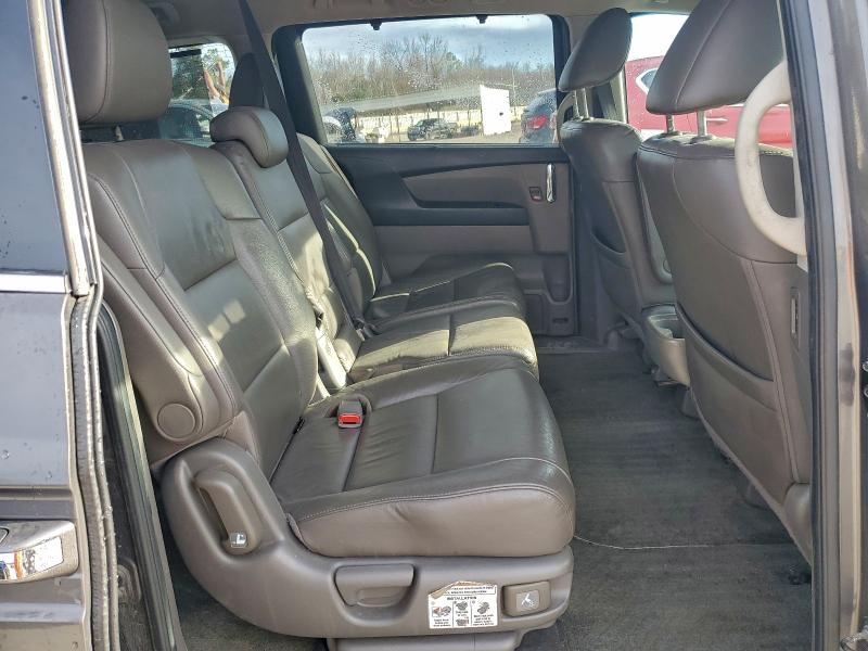 Photo 11 from auction – 2015 HONDA ODYSSEY TO with VIN 5FNRL5H95FB040468