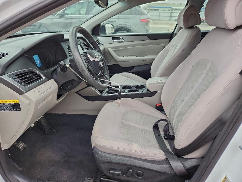 Photo 7 from auction – 2015 HYUNDAI SONATA SE with VIN 5NPE24AF0FH219627