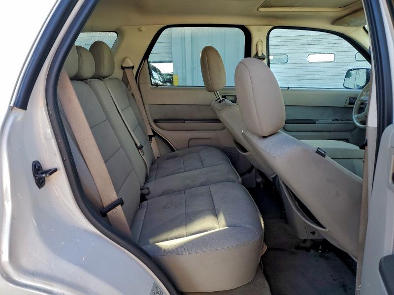 Photo 11 from auction – 2011 FORD ESCAPE XLT with VIN 1FMCU0D76BKA25870