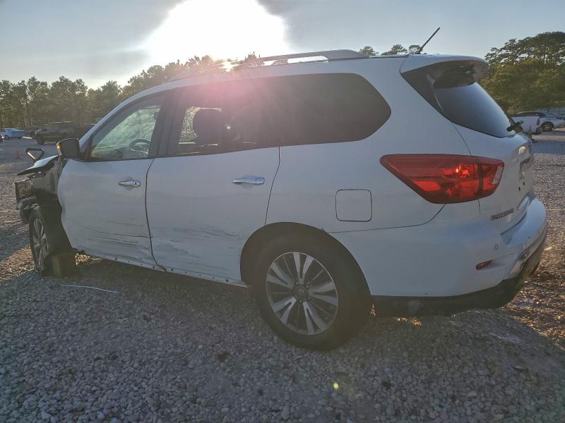 Photo 2 from auction – 2017 NISSAN PATHFINDER with VIN 5N1DR2MN9HC671262