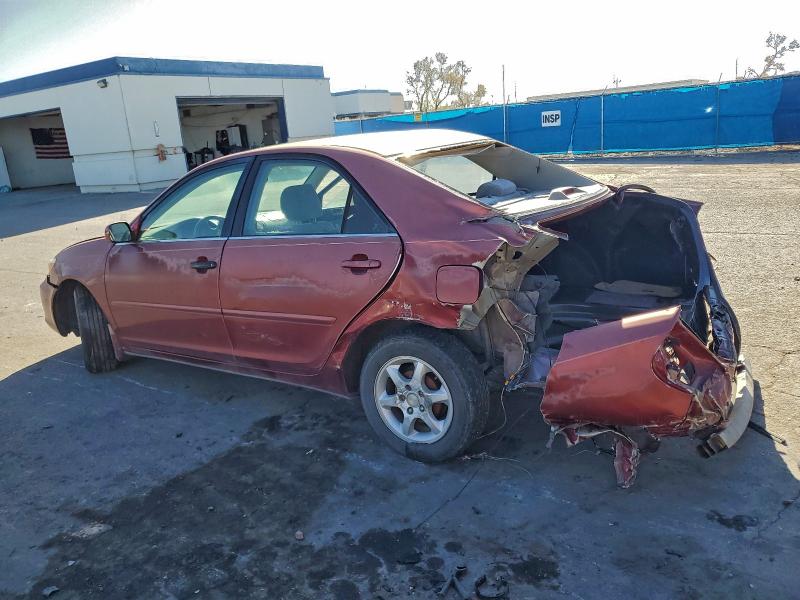 Photo 2 from auction – 2003 TOYOTA CAMRY LE with VIN 4T1BE32K13U209153