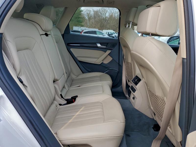 Photo 11 from auction – 2018 AUDI Q5 PREMIUM with VIN WA1BNAFY8J2204820