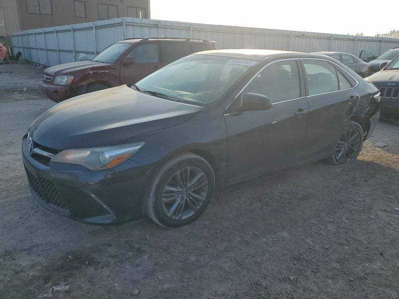 TOYOTA CAMRY LE 2017 with VIN 4T1BF1FK6HU635326 - Photo from auction