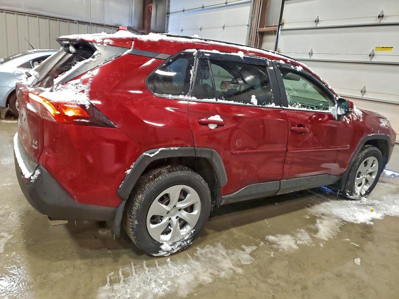 Photo 3 from auction – 2019 TOYOTA RAV4 LE with VIN JTMG1RFV3KD045142
