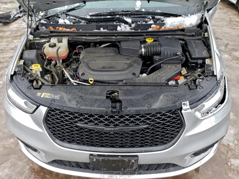 Photo 12 from auction – 2023 CHRYSLER PACIFICA T with VIN 2C4RC3BG2PR576201