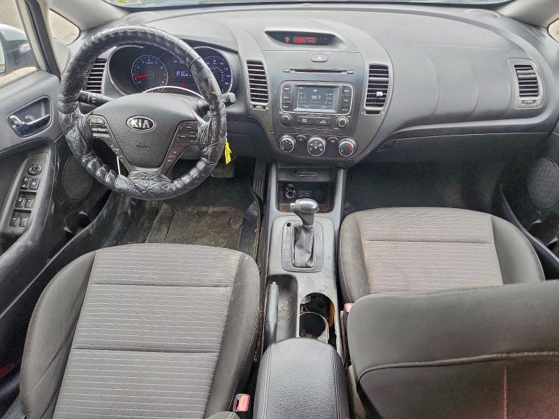 Photo 8 from auction – 2016 KIA FORTE LX with VIN KNAFX4A66G5558395