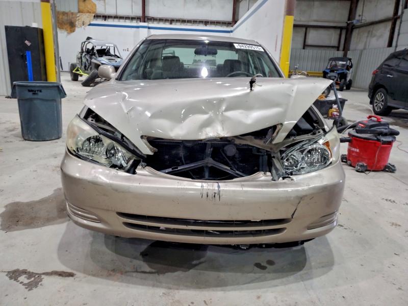 Photo 5 from auction – 2004 TOYOTA CAMRY LE with VIN 4T1BE32K64U834455