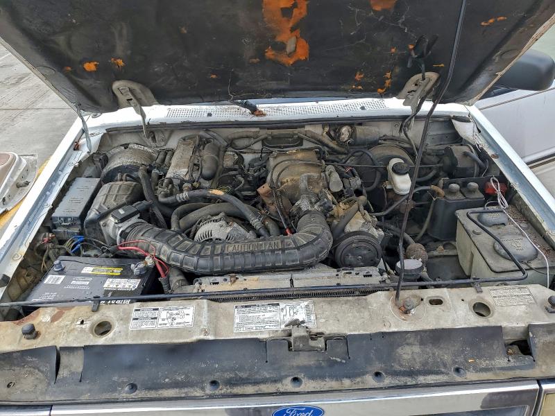 Photo 12 from auction – 1994 FORD EXPLORER with VIN 1FMDU34X7RUE37784