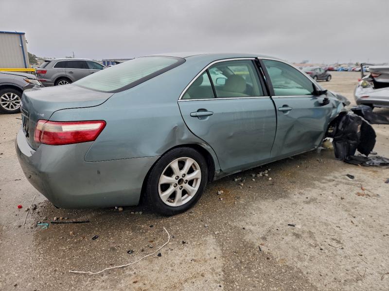 Photo 3 from auction – 2007 TOYOTA CAMRY with VIN 4T1BE46K87U624203