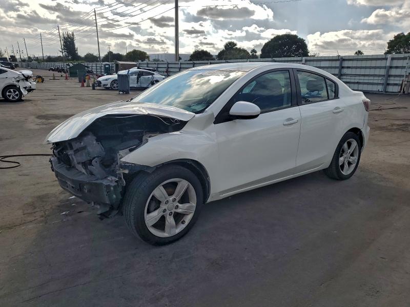 MAZDA 3 I 2011 con VIN JM1BL1VF5B1470203 - Foto de la subasta