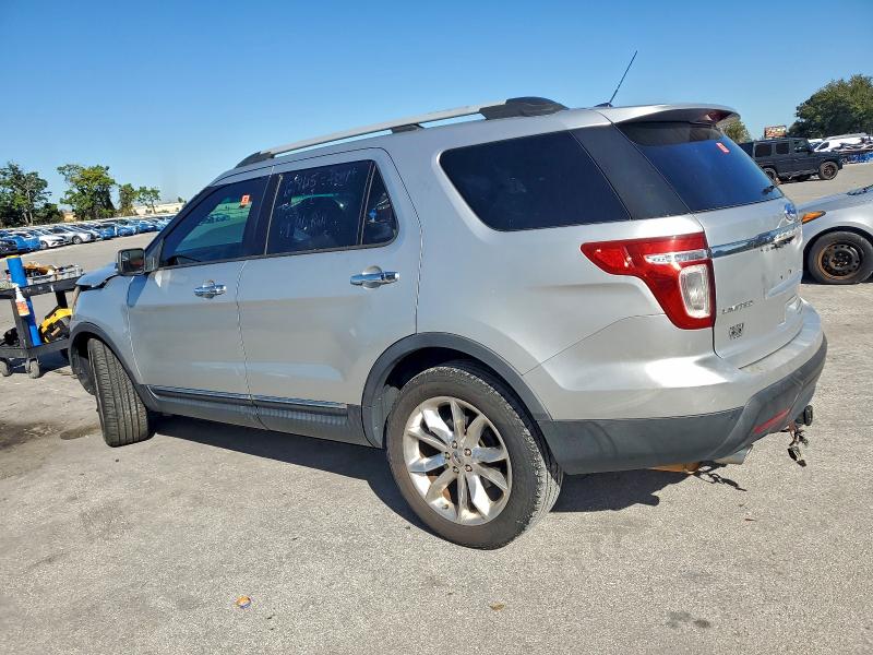 Photo 2 from auction – 2011 FORD EXPLORER L with VIN 1FMHK7F81BGA78571