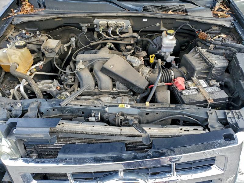 Photo 12 from auction – 2008 FORD ESCAPE with VIN 1FMCU041X8KC68165