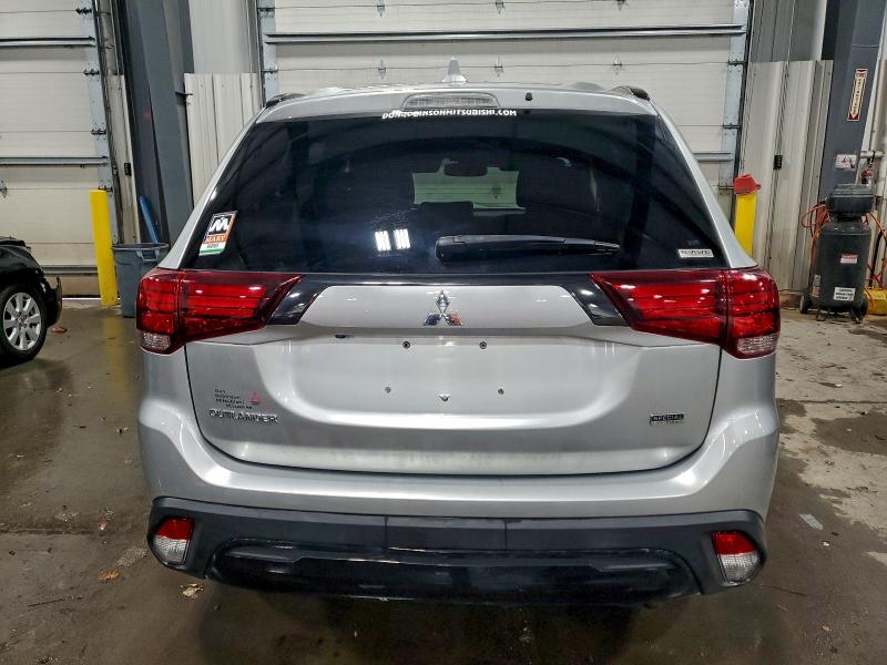 Photo 6 from auction – 2020 MITSUBISHI OUTLANDER with VIN JA4AZ3A31LZ007618