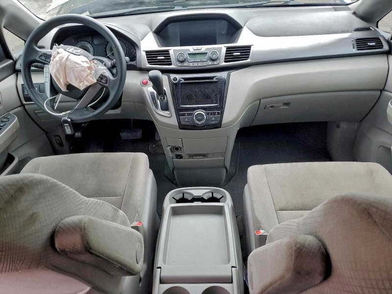 Photo 8 from auction – 2014 HONDA ODYSSEY EX with VIN 5FNRL5H4XEB076479