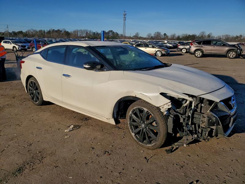Photo 4 from auction – 2017 NISSAN MAXIMA with VIN 1N4AA6AP9HC424809