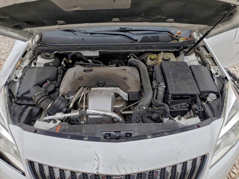 Photo 11 from auction – 2017 BUICK REGAL SPOR with VIN 2G4GL5EX9H9104637