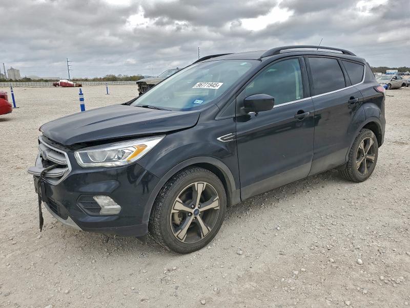 FORD ESCAPE SEL 2018 with VIN 1FMCU0HD3JUD20461 - Photo from auction