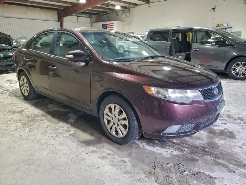 Photo 4 from auction – 2010 KIA FORTE with VIN KNAFU4A28A5290382