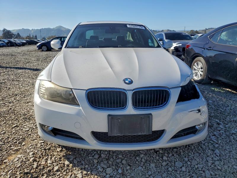 Photo 5 from auction – 2009 BMW 328 I SULE with VIN WBAPH53579A448784