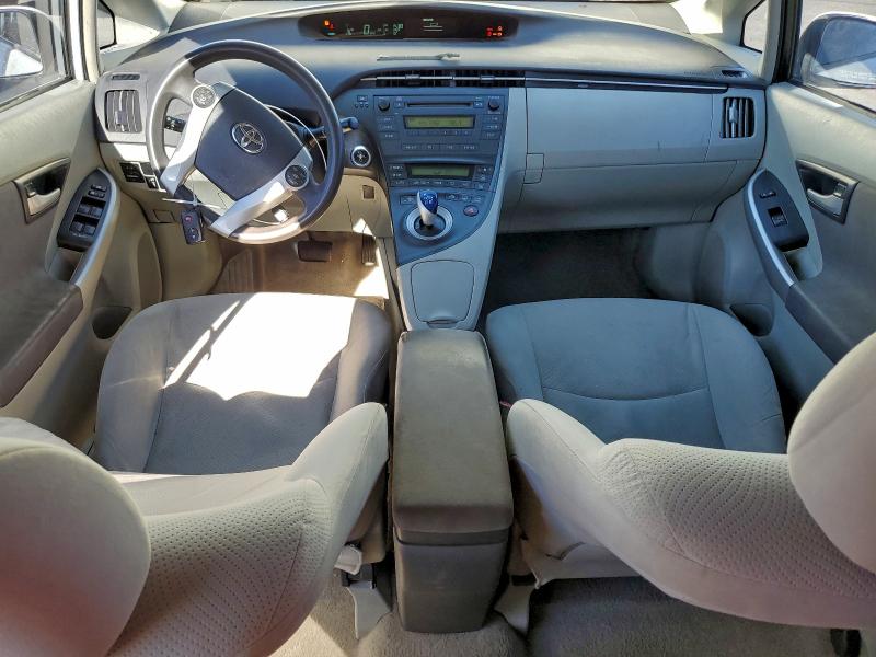 Photo 8 from auction – 2010 TOYOTA PRIUS with VIN JTDKN3DU3A0127027