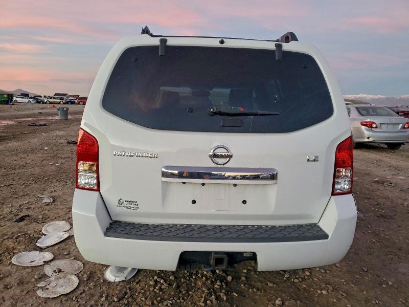 Photo 6 from auction – 2011 NISSAN PATHFINDER with VIN 5N1AR1NB3BC611910
