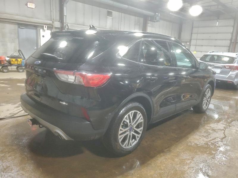Photo 3 from auction – 2022 FORD ESCAPE SEL with VIN 1FMCU9H99NUA02463