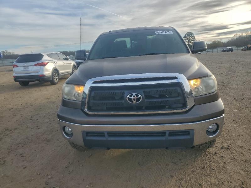 Photo 5 from auction – 2012 TOYOTA TUNDRA DOU with VIN 5TFRY5F12CX130046