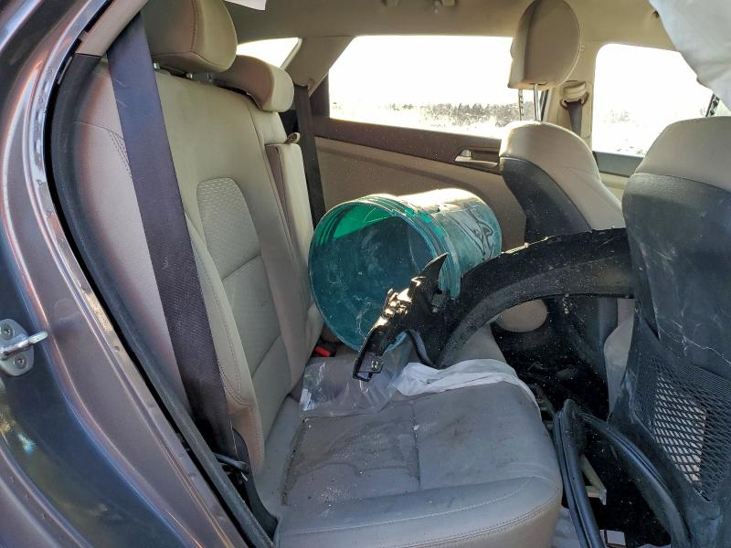 Photo 10 from auction – 2020 HYUNDAI TUCSON SE with VIN KM8J2CA47LU246022