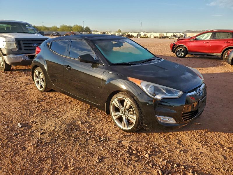Photo 4 from auction – 2013 HYUNDAI VELOSTER with VIN KMHTC6AD2DU108834