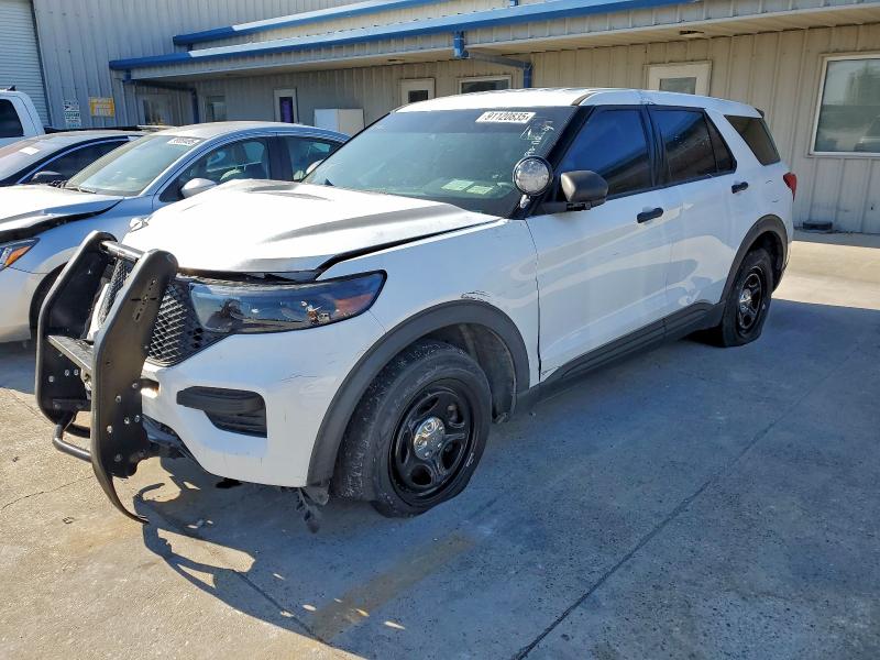 FORD EXPLORER P 2022 with VIN 1FM5K8AB8NGA31070 - Photo from auction