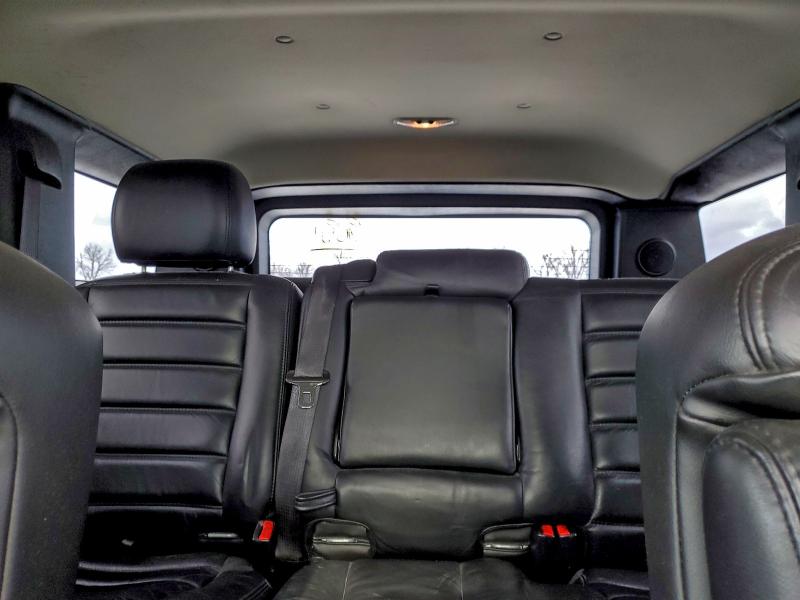 Photo 10 from auction – 2005 HUMMER H2 with VIN 5GRGN23U55H102850
