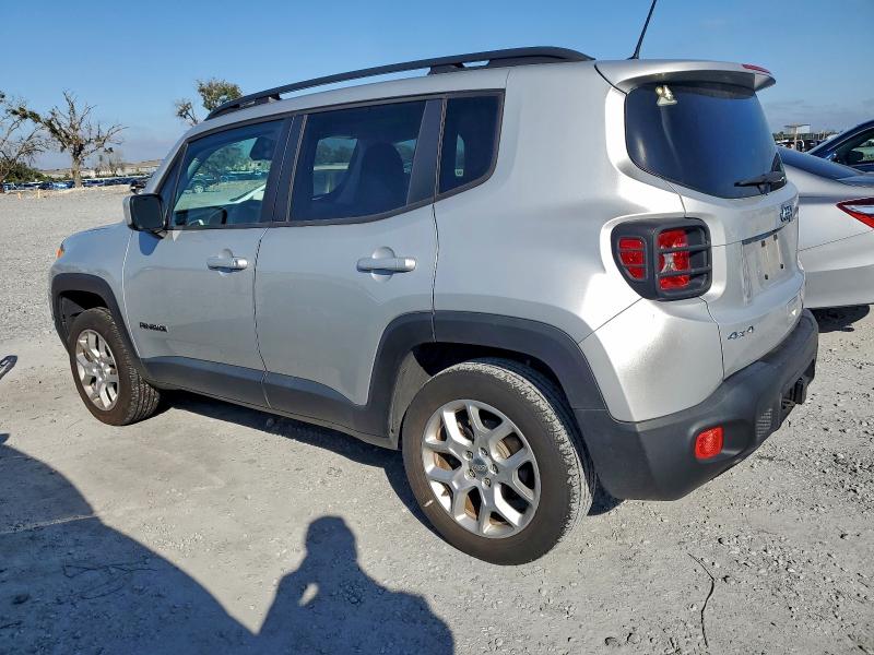 Photo 2 from auction – 2018 JEEP RENEGADE L with VIN ZACCJBBB2JPJ35350