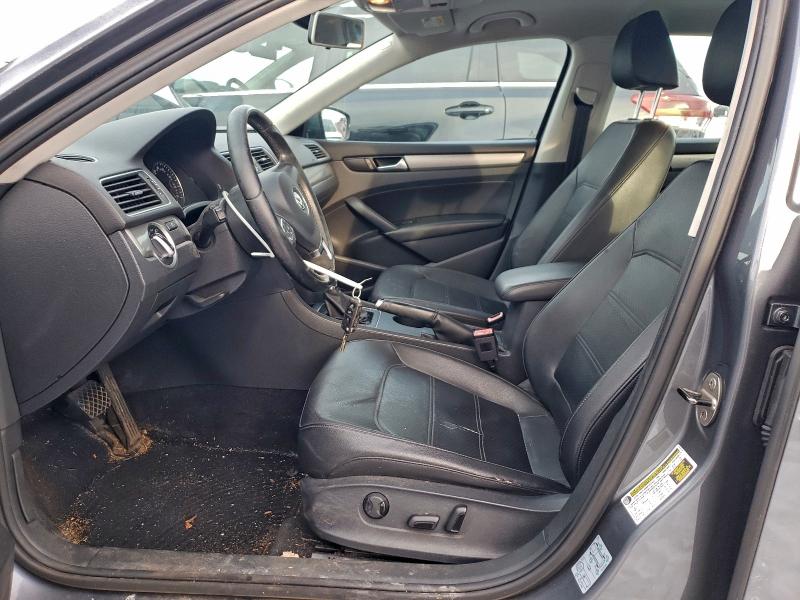 Photo 7 from auction – 2014 VOLKSWAGEN PASSAT S with VIN 1VWAT7A30EC025013