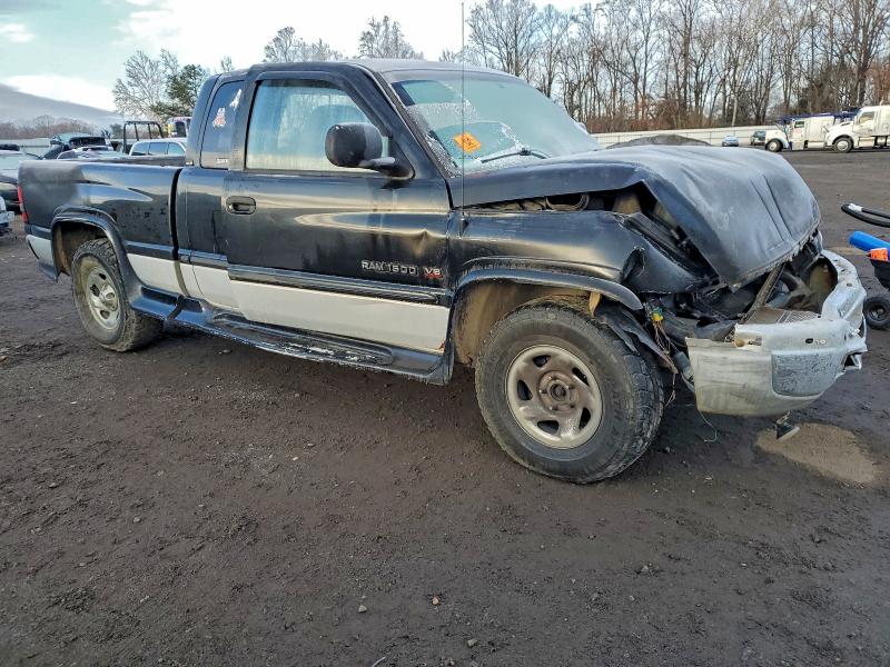 Photo 4 from auction – 2000 DODGE RAM 1500 with VIN 3B7HC13Y2YG133660