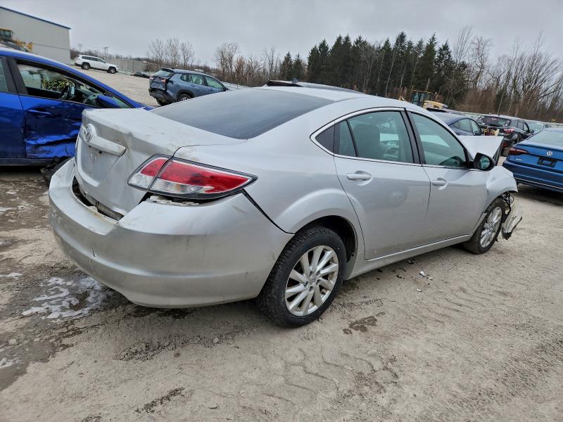Photo 3 from auction – 2011 MAZDA 6 I with VIN 1YVHZ8CH0B5M17983