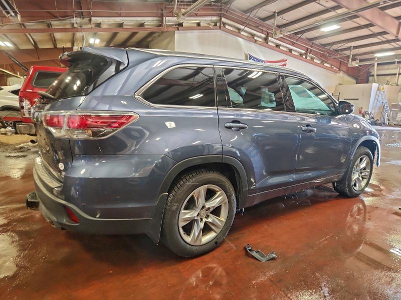 Photo 3 from auction – 2015 TOYOTA HIGHLANDER with VIN 5TDDKRFH3FS108258