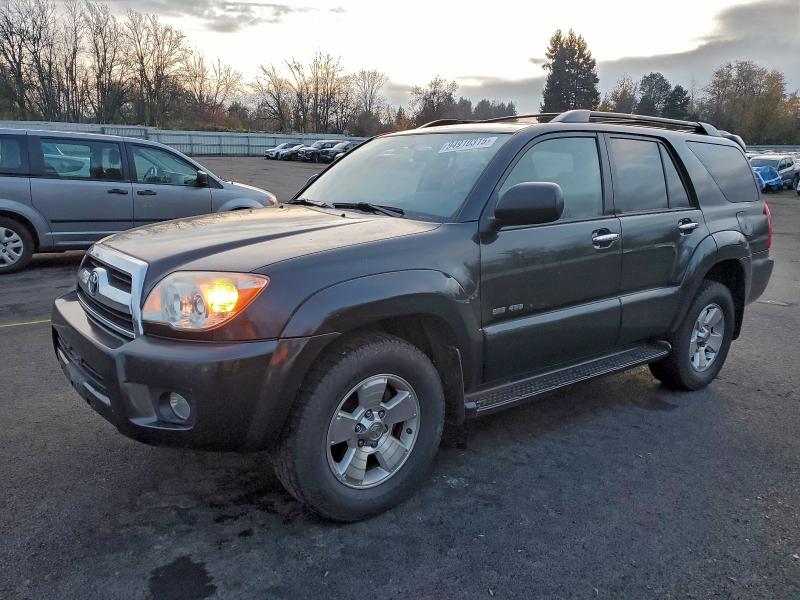TOYOTA 4RUNNER SR 2008 with VIN JTEBU14R78K028448 - Photo from auction