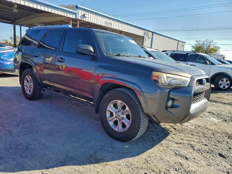 Photo 4 from auction – 2015 TOYOTA 4RUNNER SR with VIN JTEZU5JRXF5102760